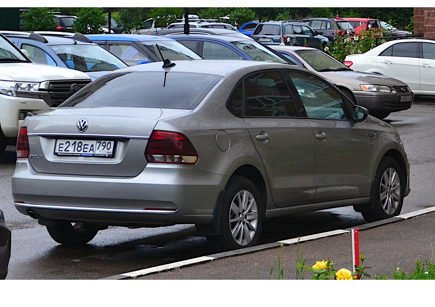 Автомобиль госномер Е218ЕА790