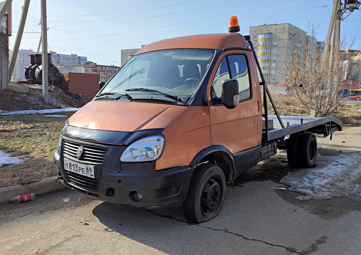 Автомобиль госномер Т813РЕ69