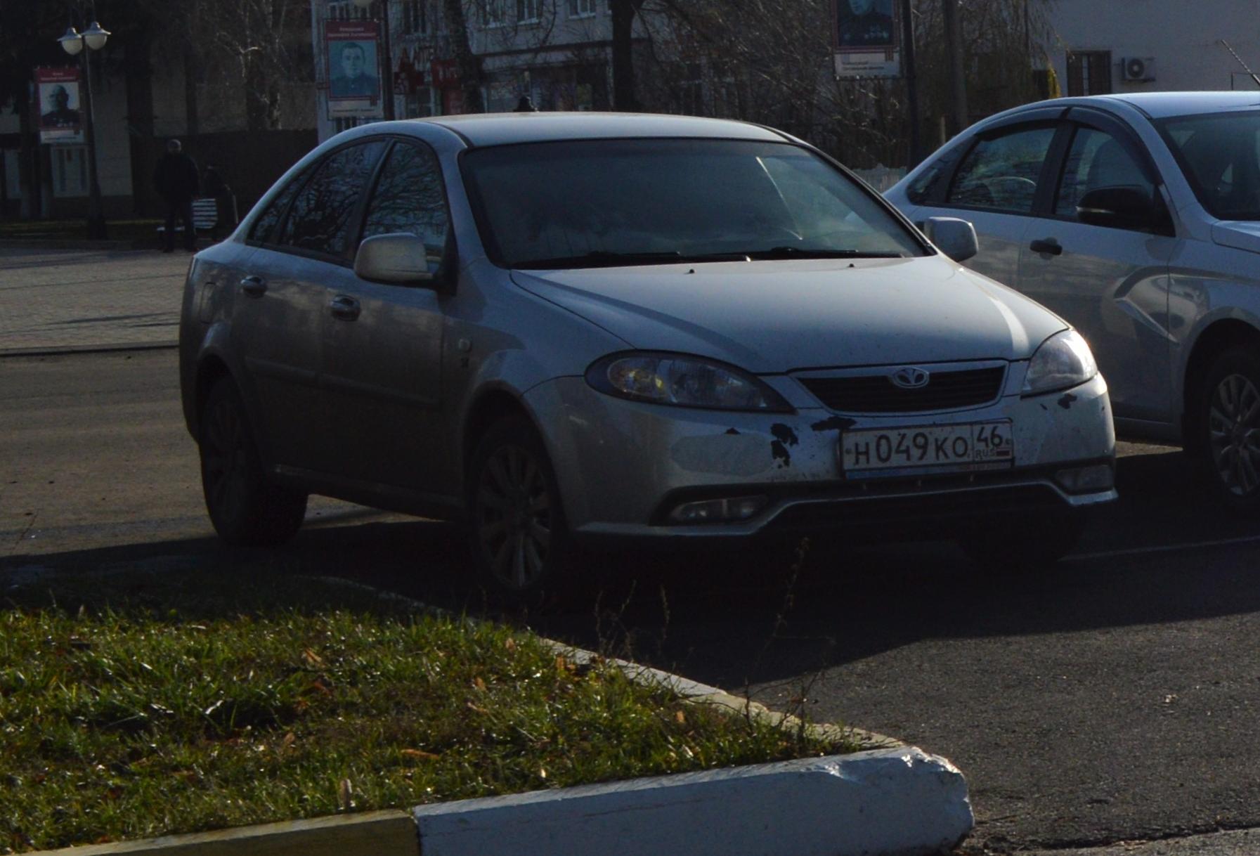 Автомобиль госномер Н049КО46