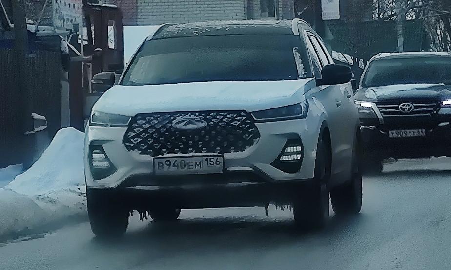 Автомобиль госномер В940ЕМ156