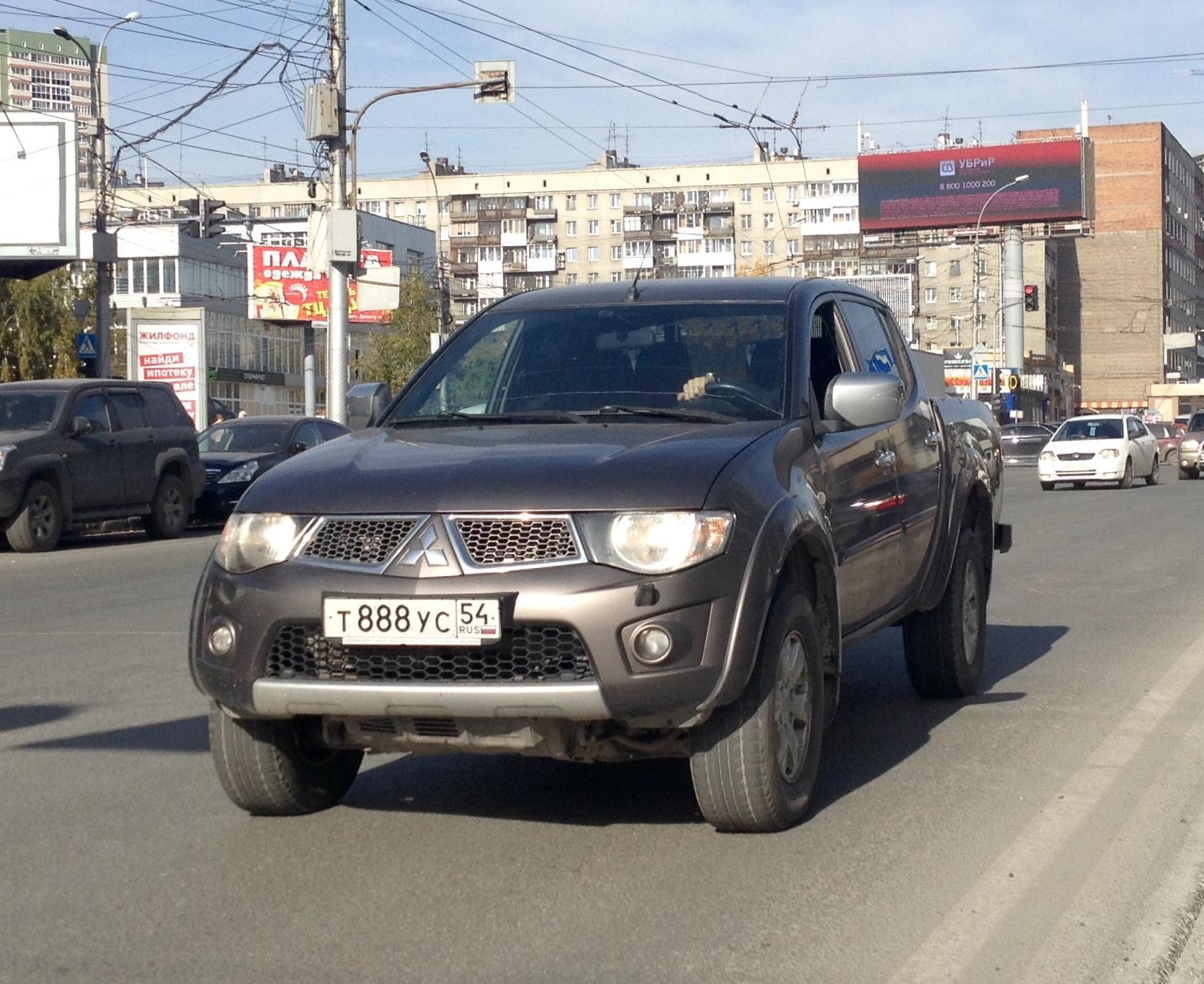 Автомобиль госномер Т888УС54