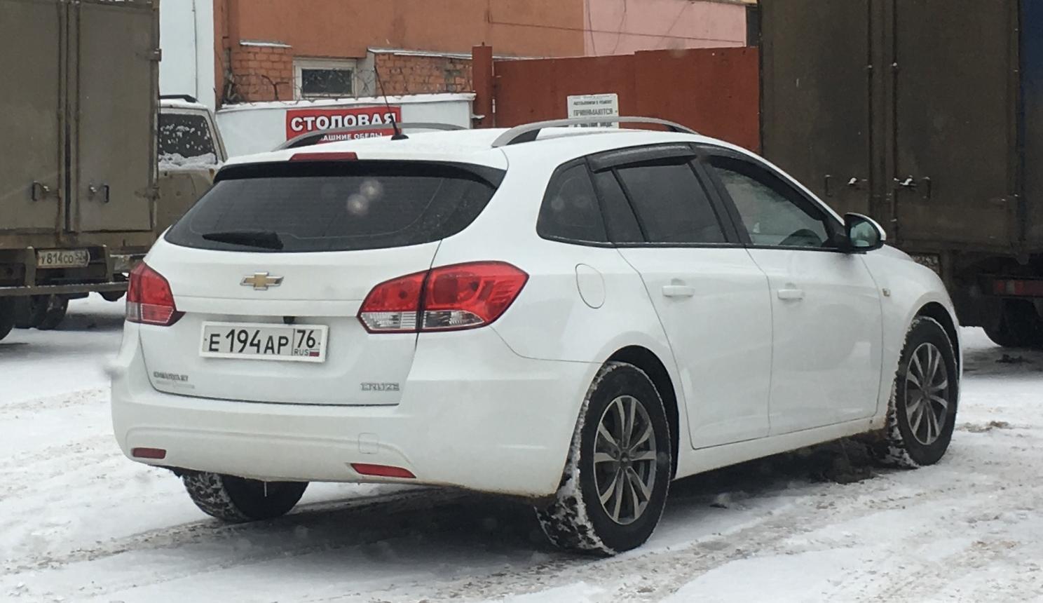 Автомобиль госномер Е194АР76