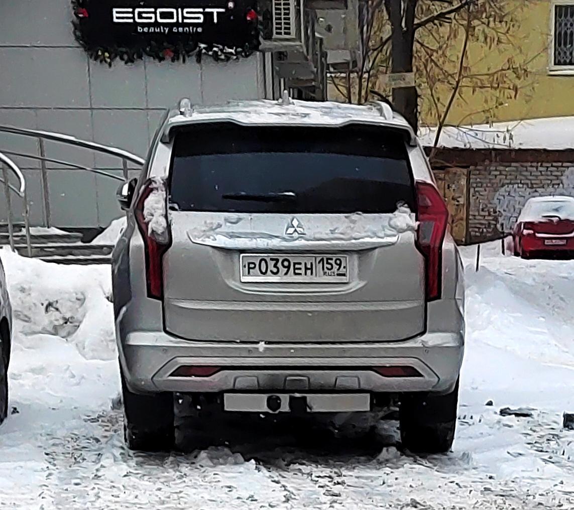 Автомобиль госномер Р039ЕН159