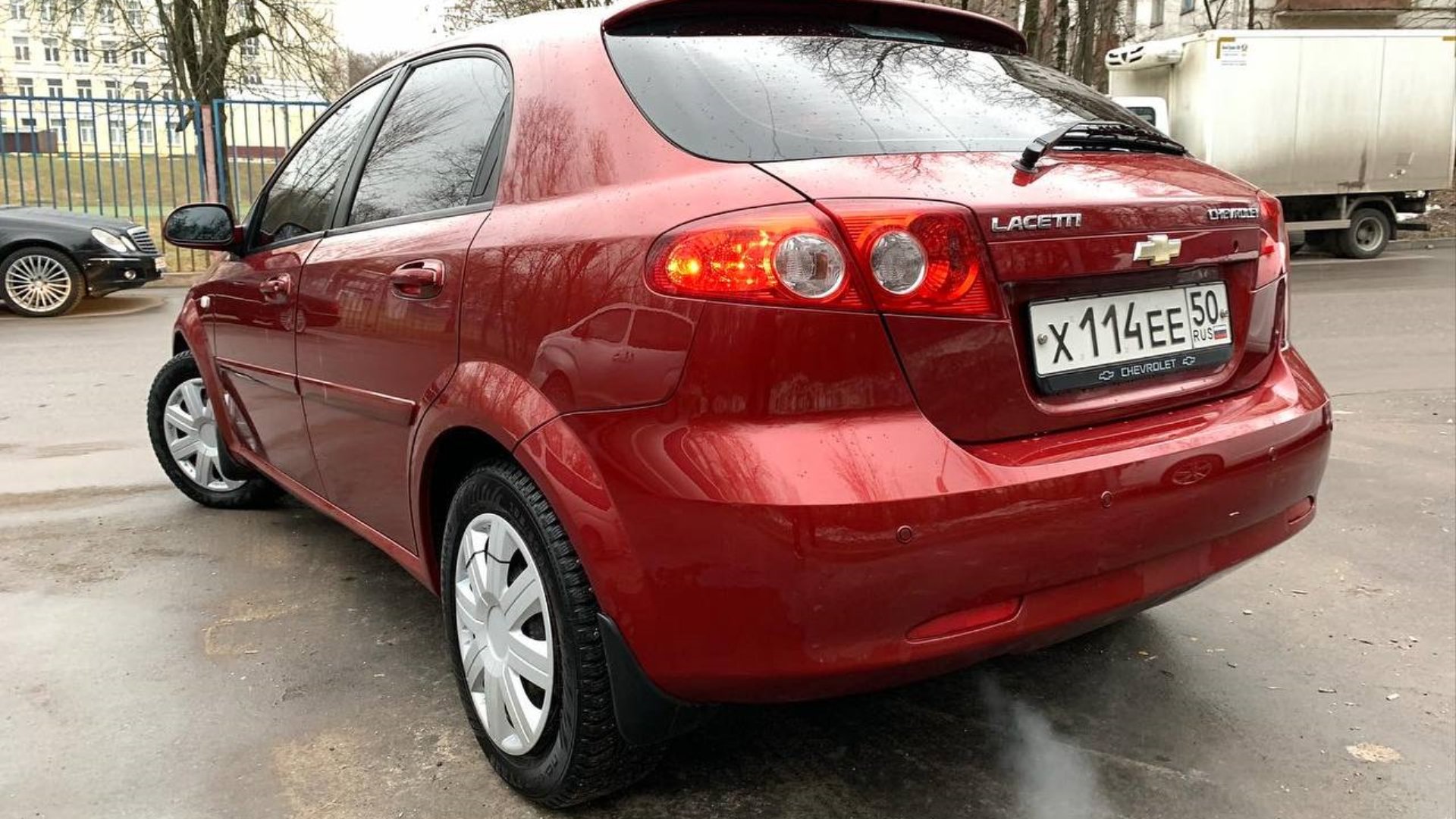 Автомобиль госномер Х114ЕЕ50