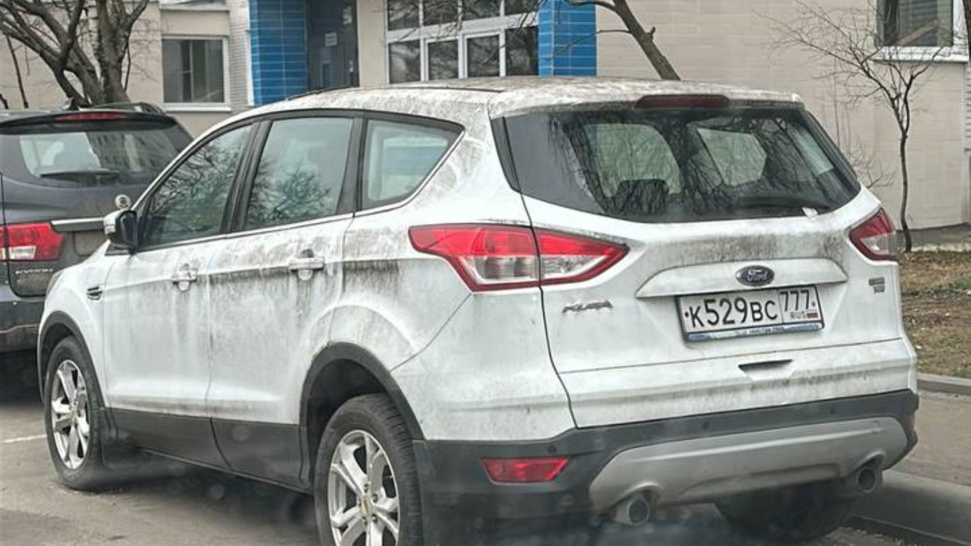 Автомобиль госномер К529ВС777