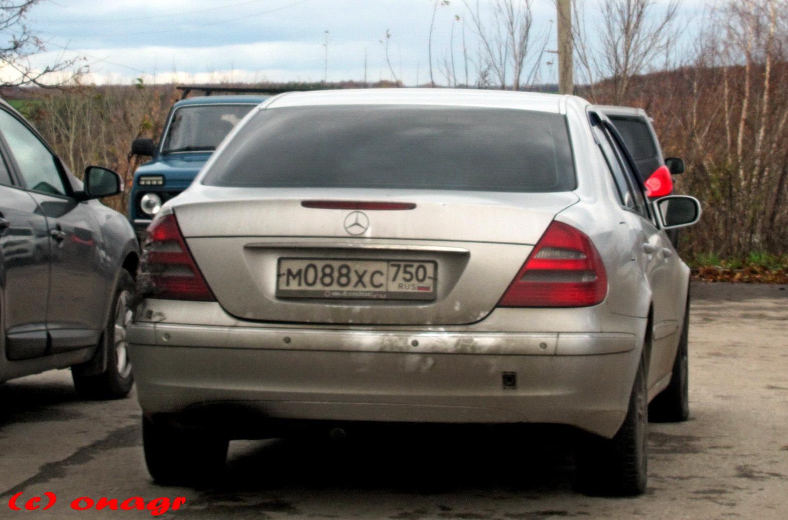 Автомобиль госномер М088ХС750