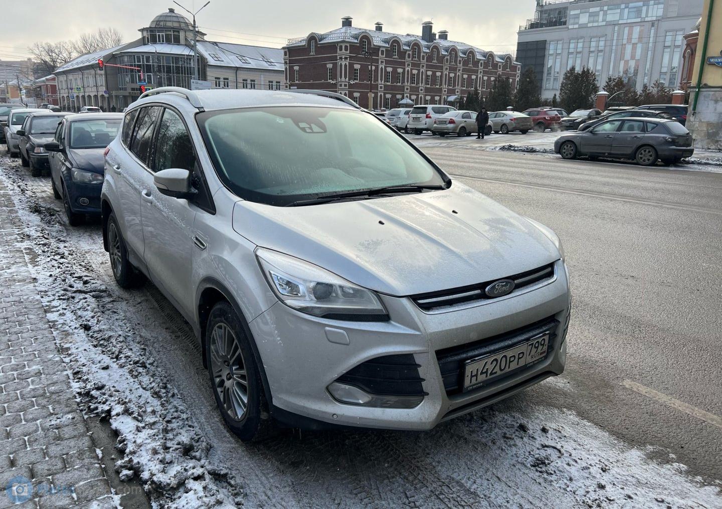 Автомобиль госномер Н420РР799