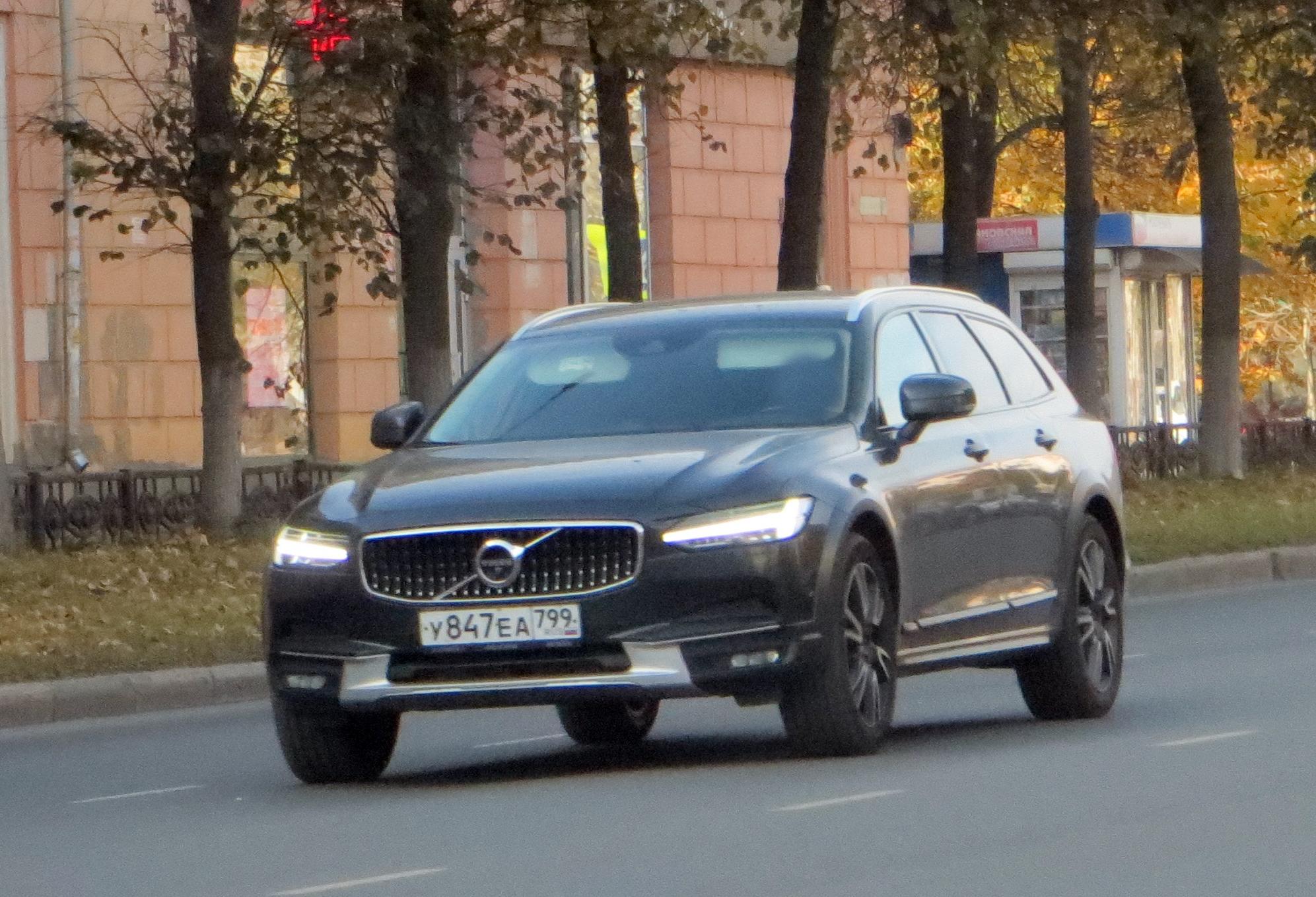 Автомобиль госномер У847ЕА799