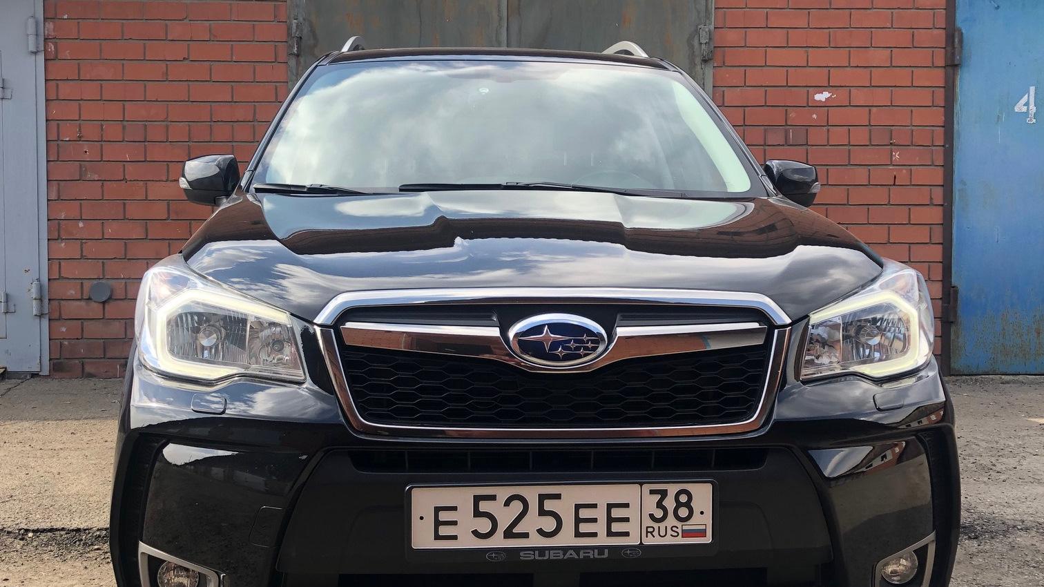 Автомобиль госномер Е525ЕЕ38