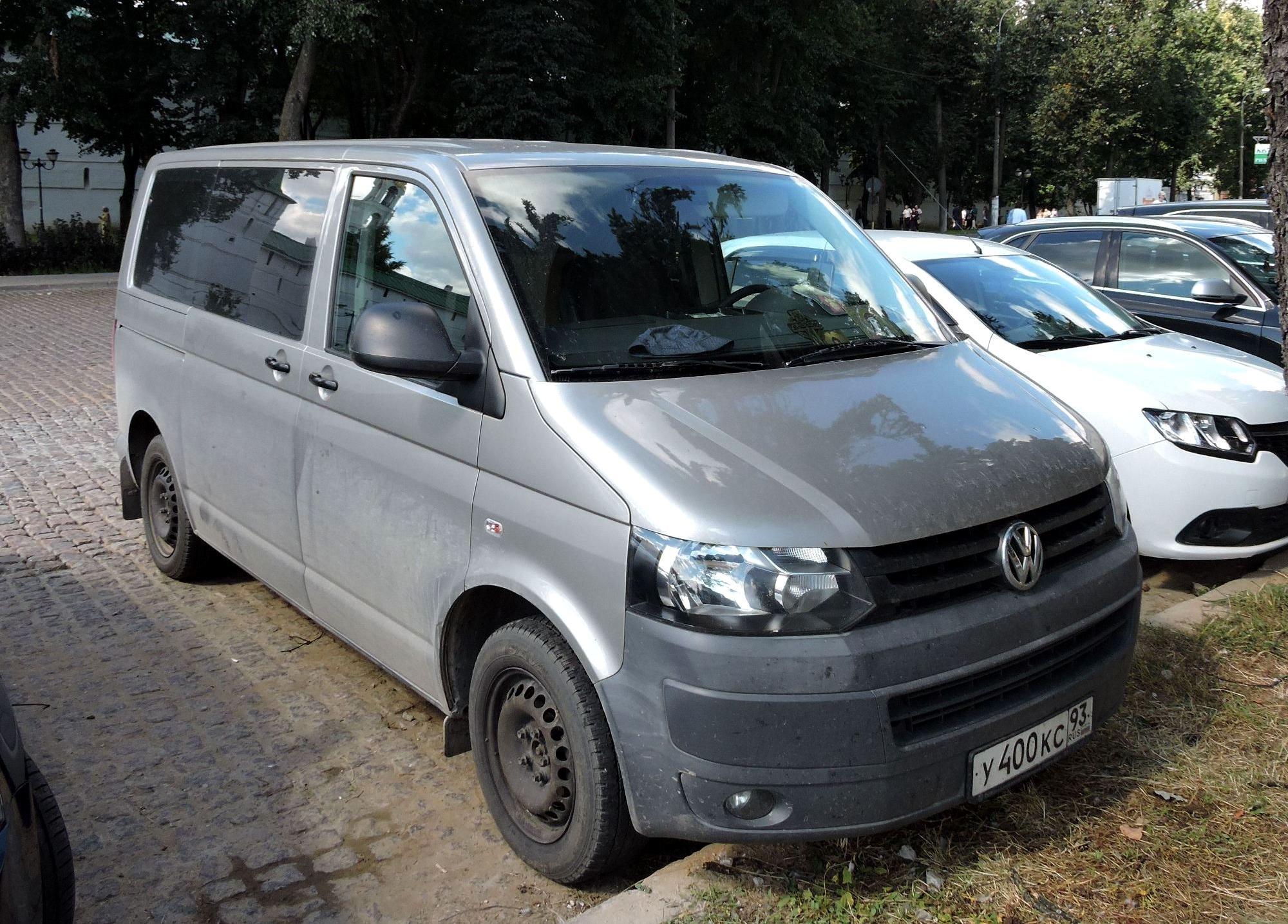 Автомобиль госномер У400КС93