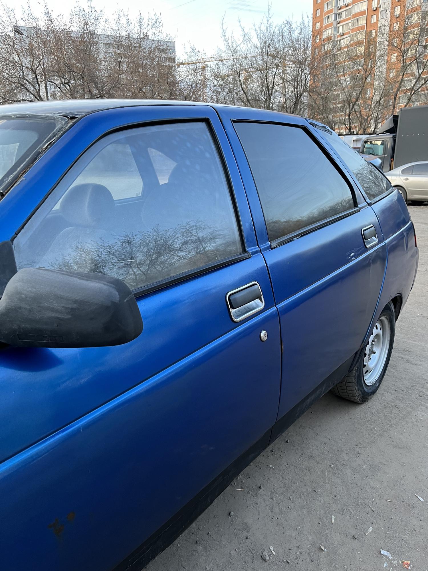 Автомобиль госномер Е062АМ164