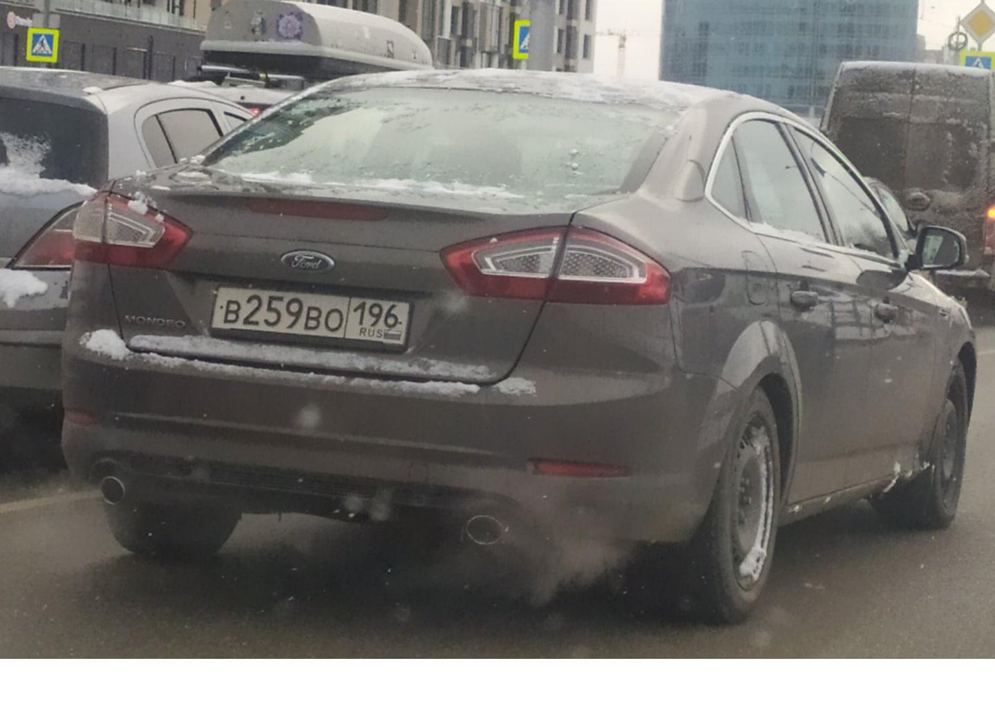 Автомобиль госномер В259ВО196