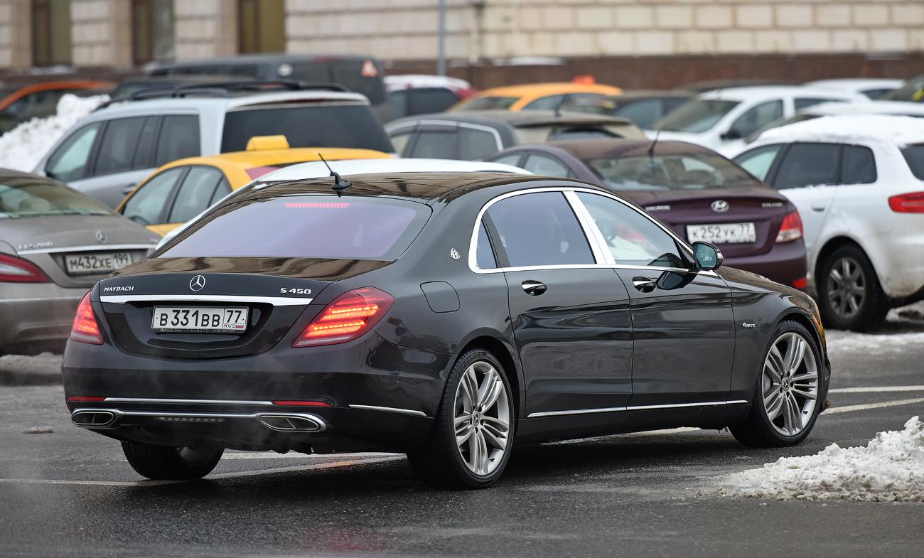 Автомобиль госномер В331ВВ77