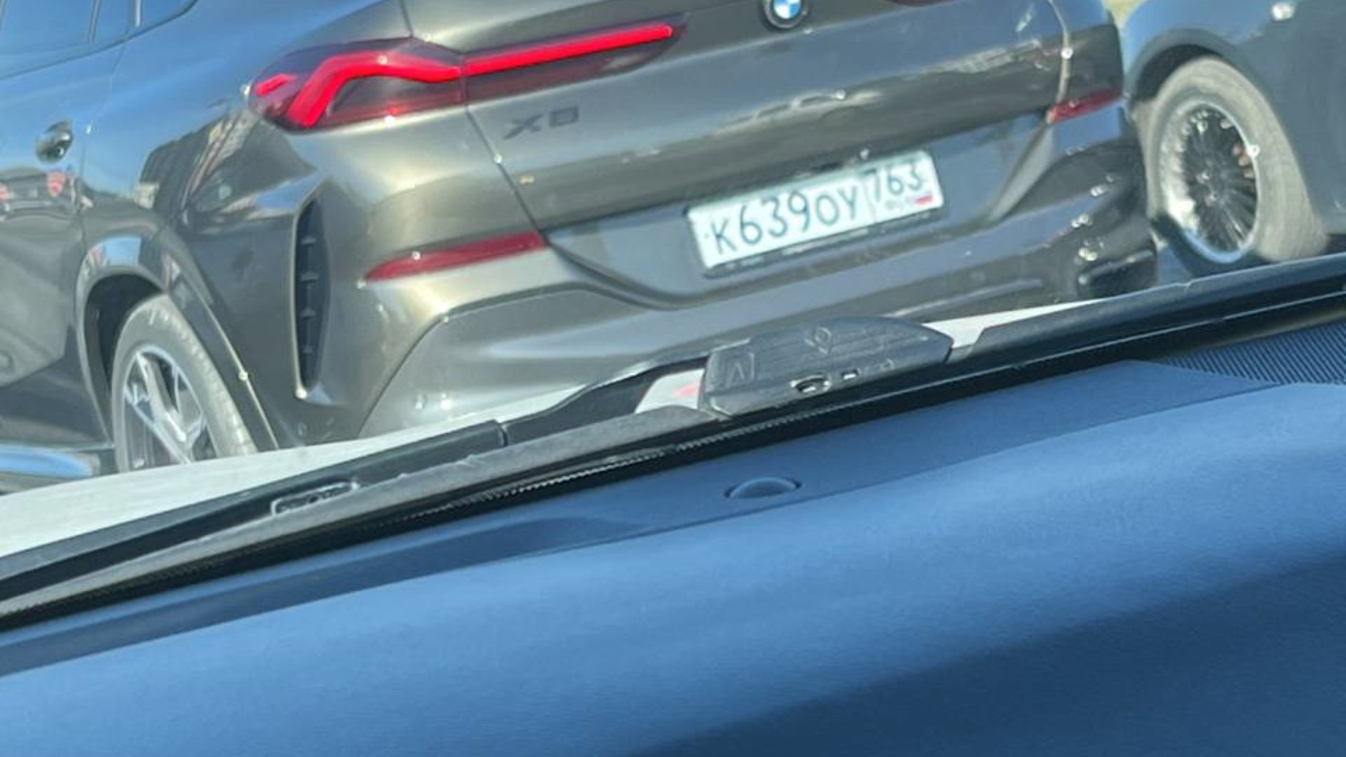 Автомобиль госномер К639ОУ763