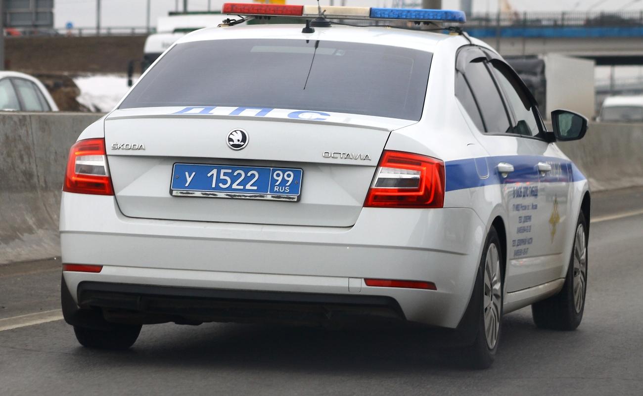 Автомобиль госномер У152299