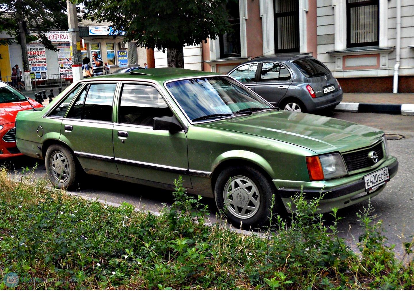 Автомобиль госномер Е420ЕС82