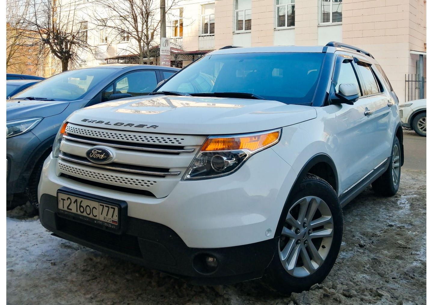Автомобиль госномер Т216ОС777