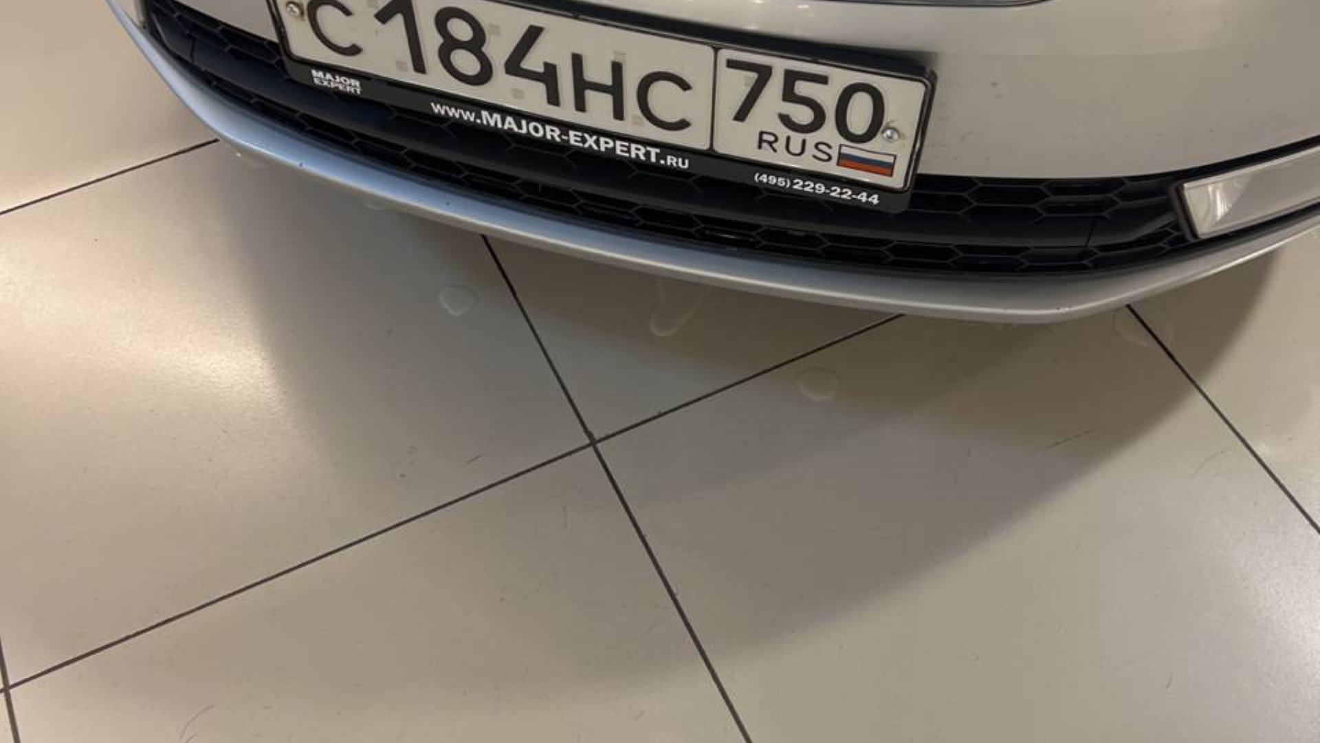 Автомобиль госномер С184НС750