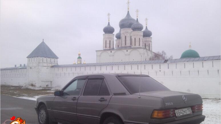 Автомобиль госномер Е642ХС55