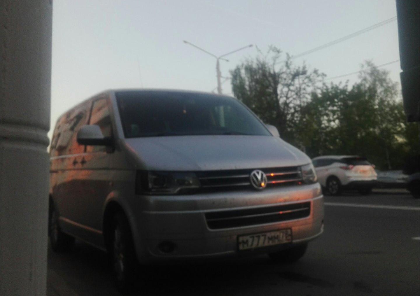 Автомобиль госномер М777ММ78
