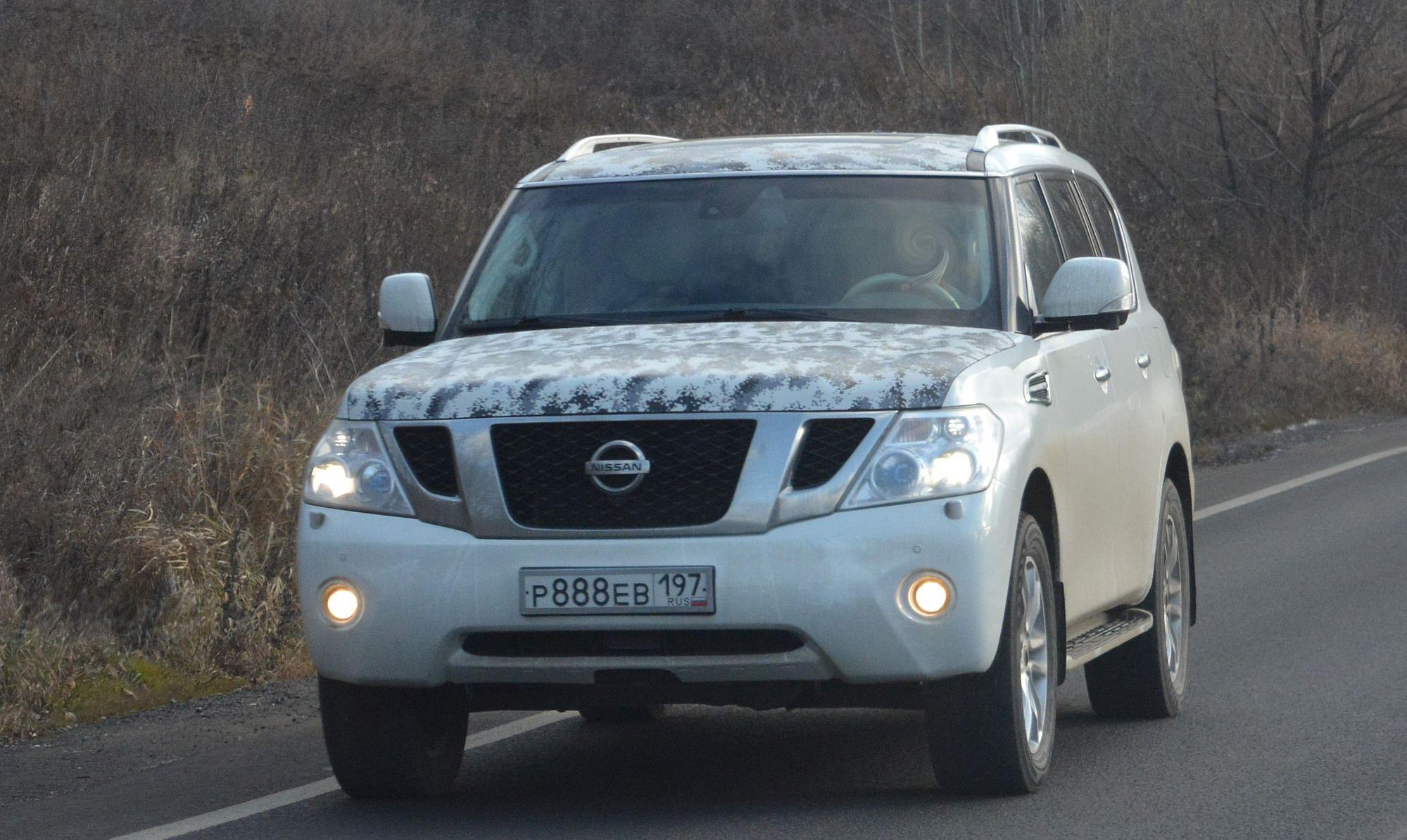 Автомобиль госномер Р888ЕВ197