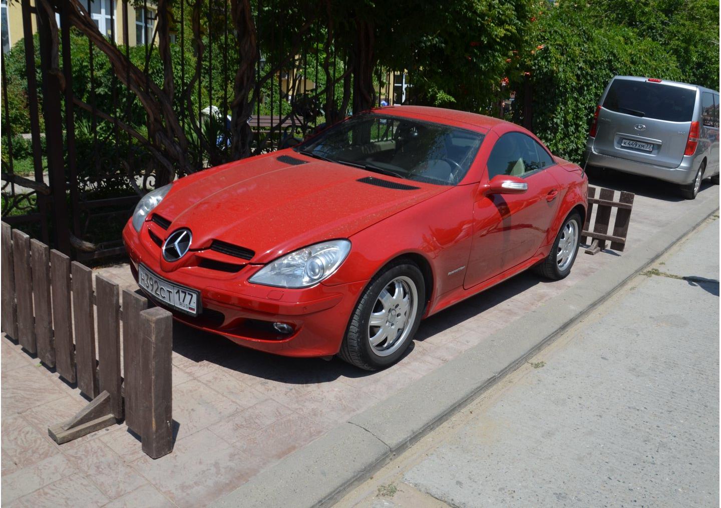 Автомобиль госномер Н392СТ177