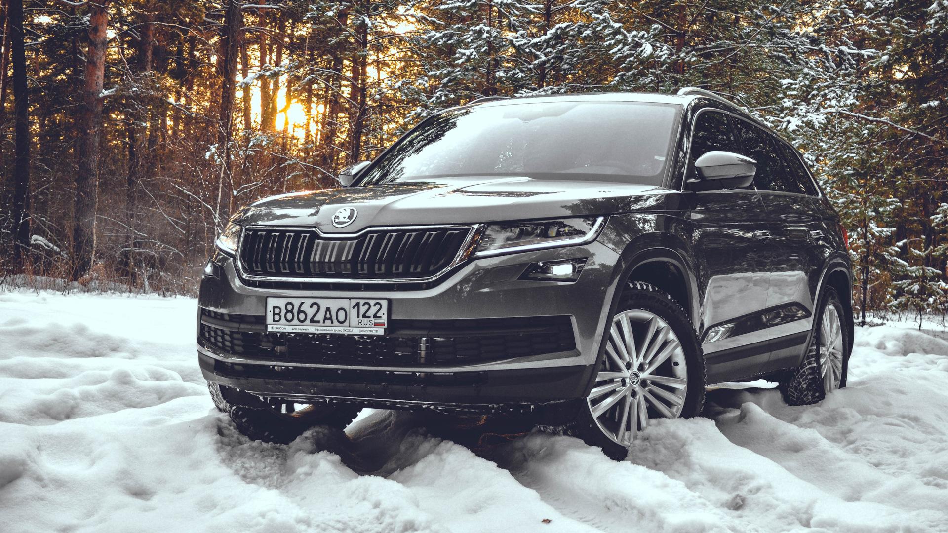 Автомобиль госномер В862АО122
