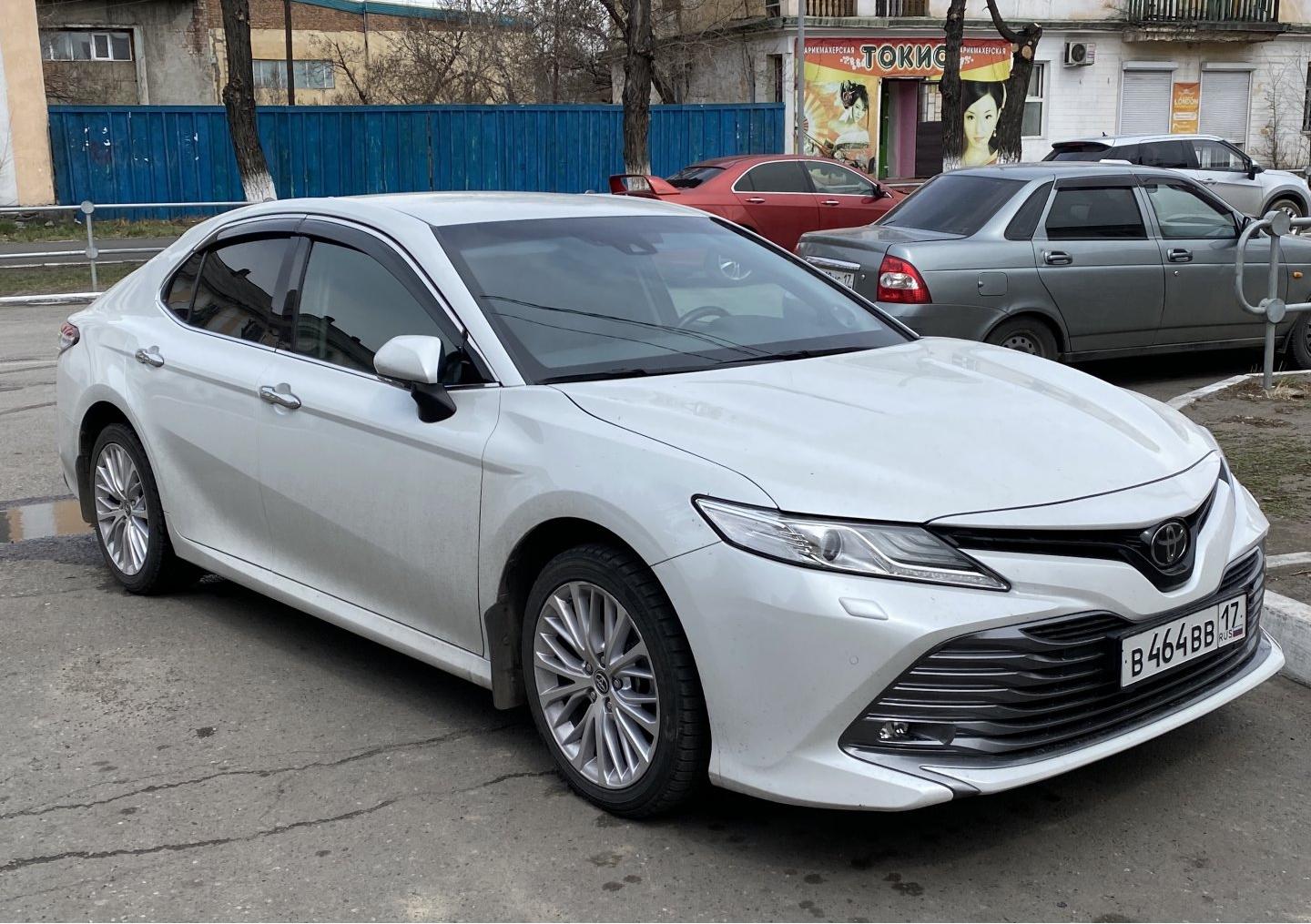 Автомобиль госномер В464ВВ17