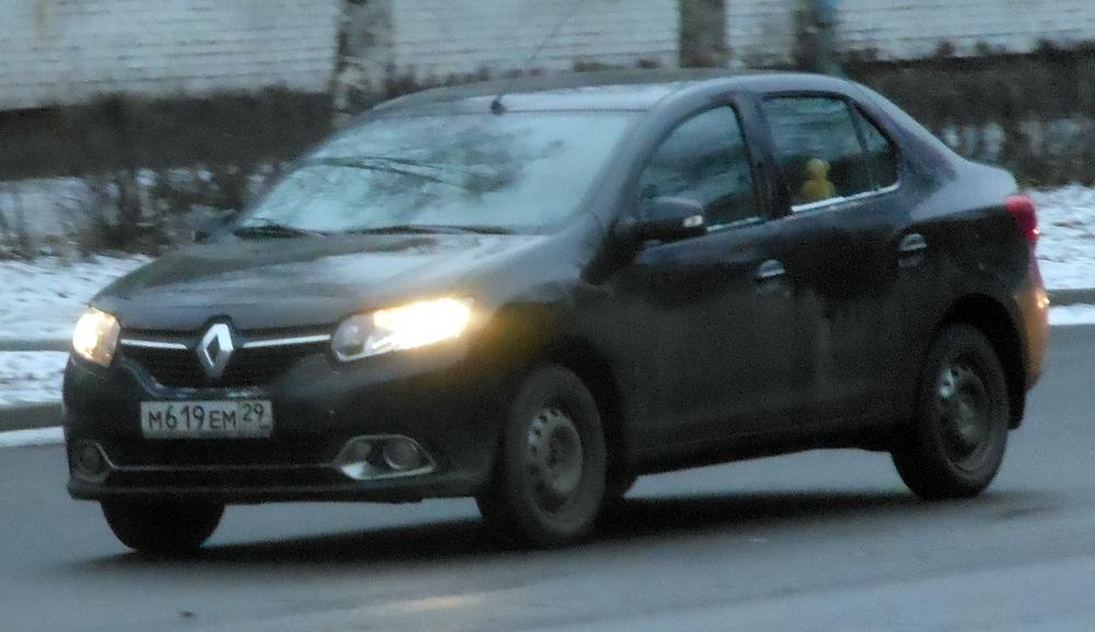 Автомобиль госномер М619ЕМ29