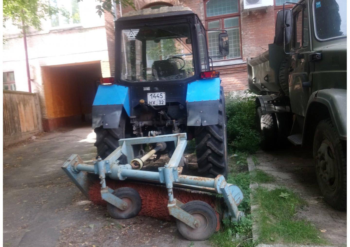 Автомобиль госномер 1445НХ32