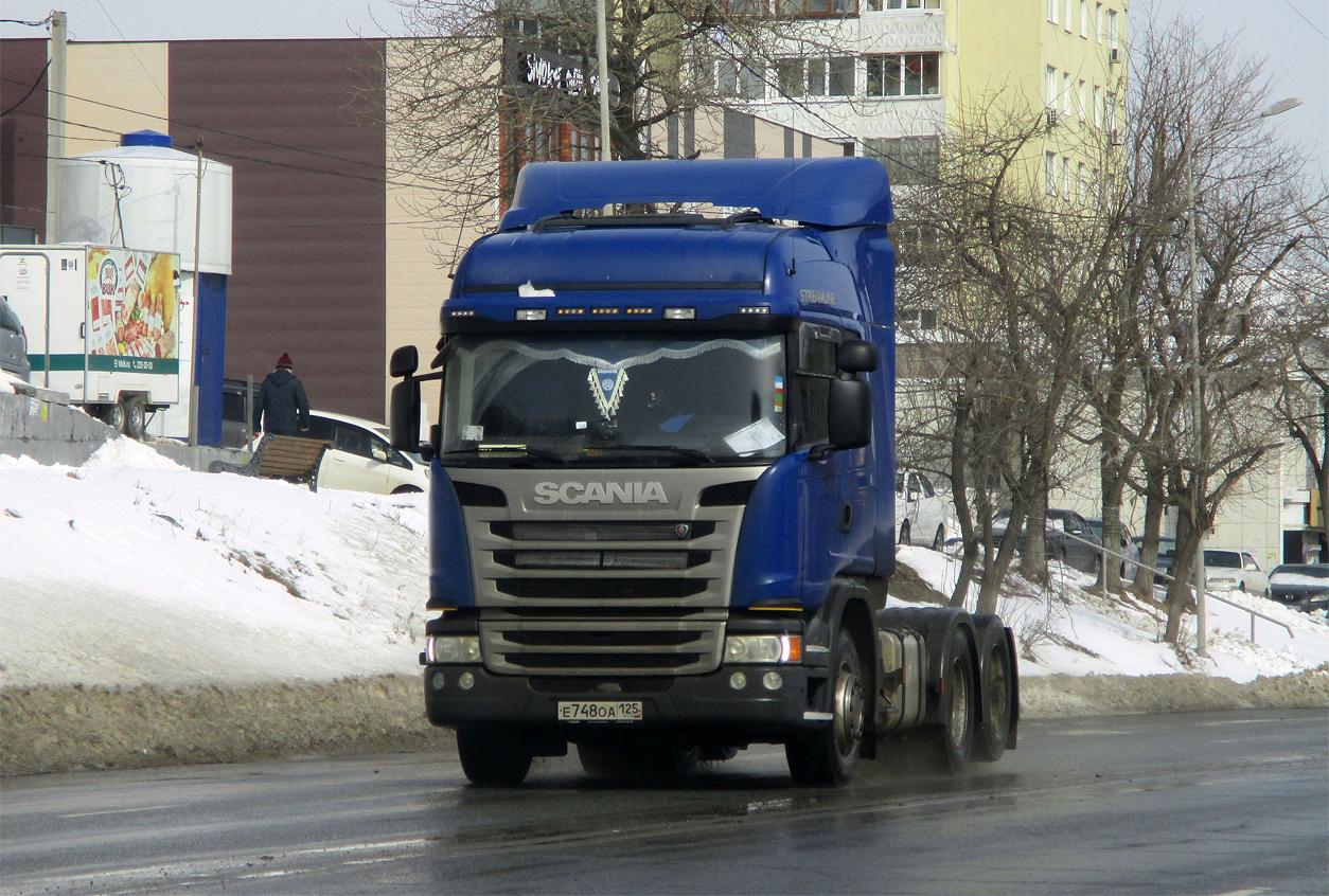Автомобиль госномер Е748ОА125