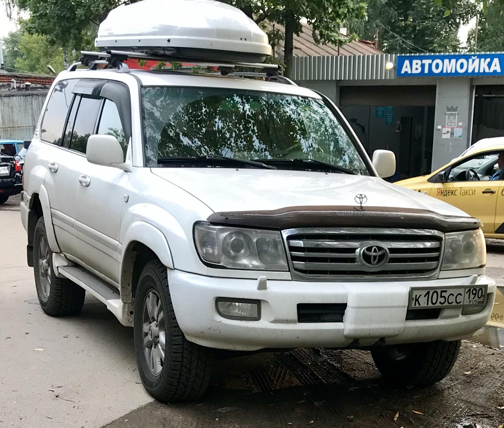 Автомобиль госномер К105СС190