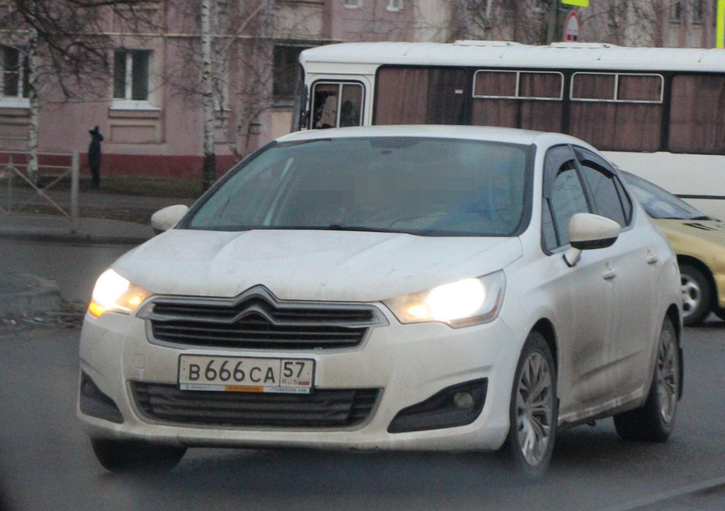 Автомобиль госномер В666СА57