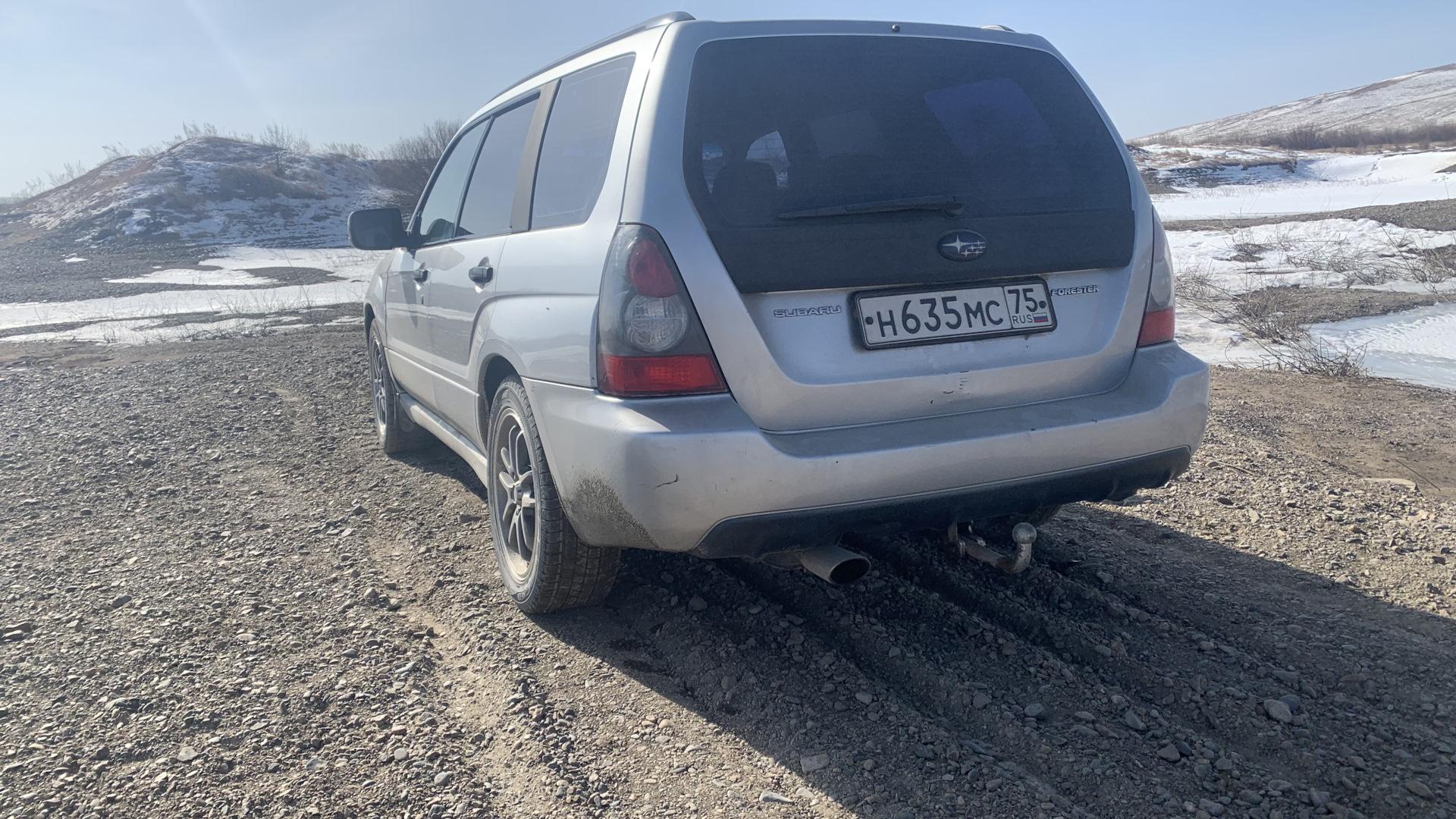 Автомобиль госномер Н635МС75