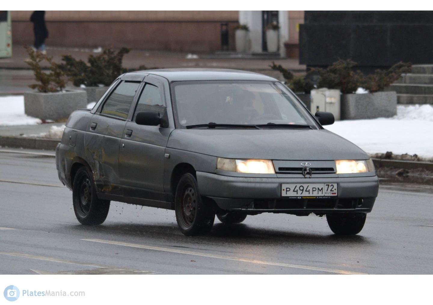 Автомобиль госномер Р494РМ72