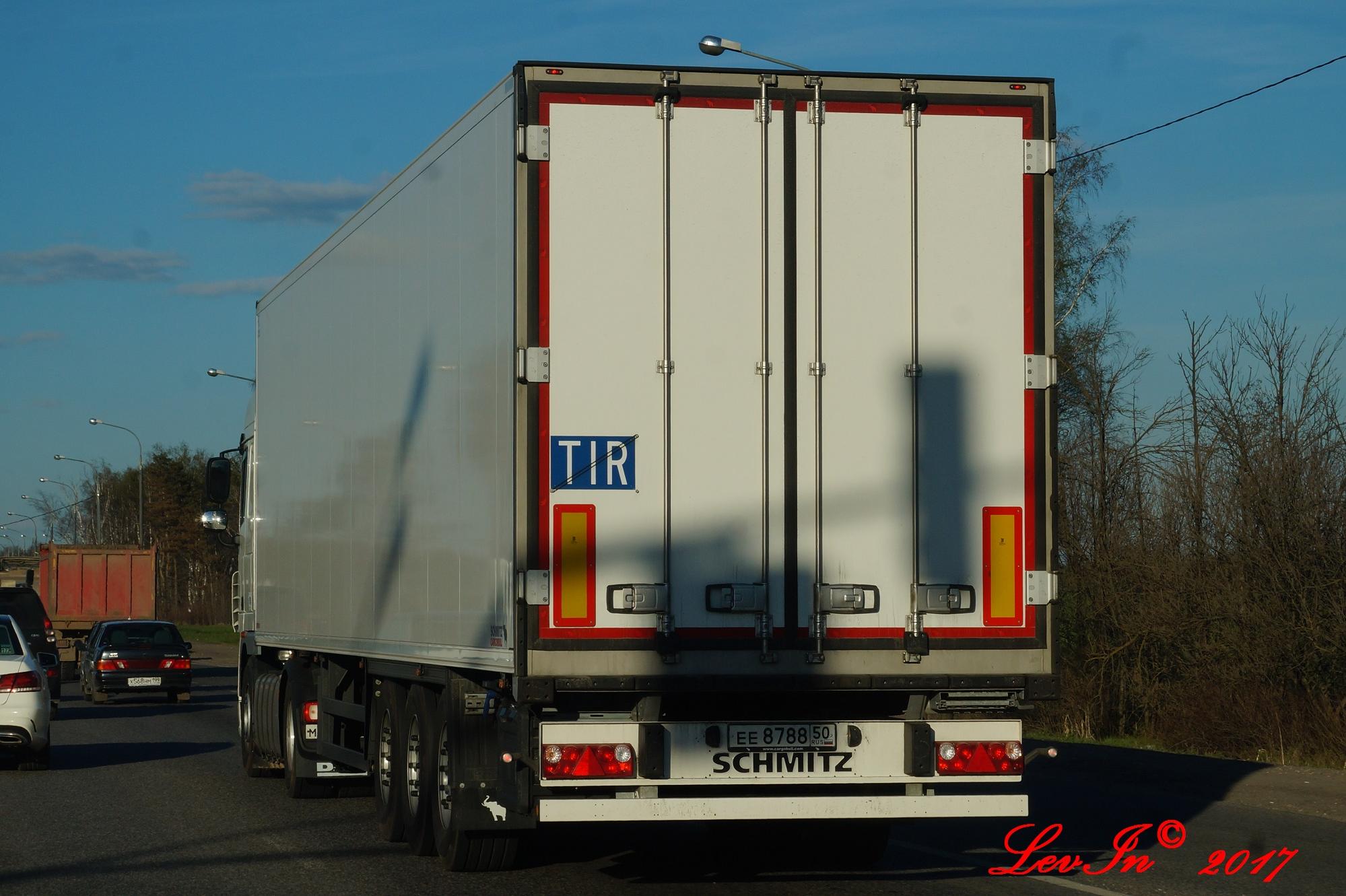 Автомобиль госномер ЕЕ878850