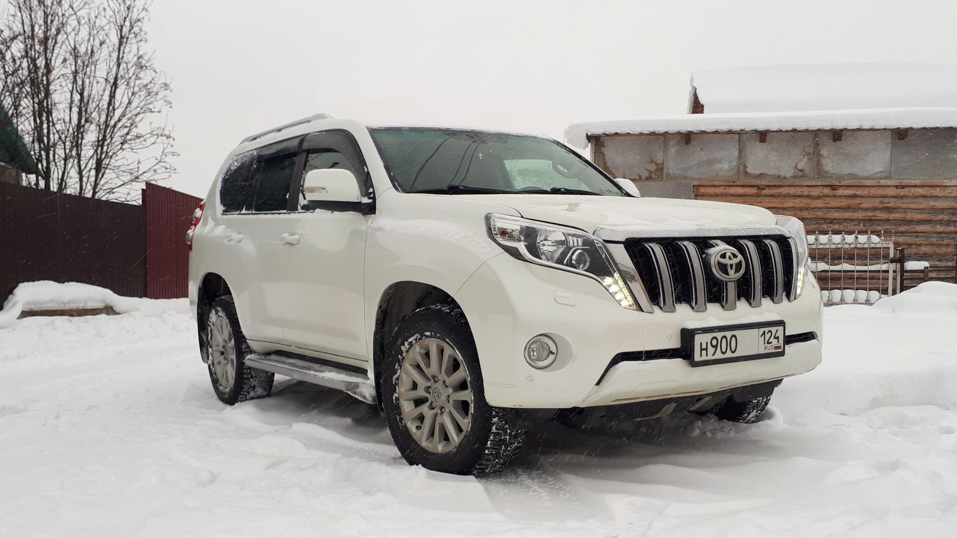 Автомобиль госномер Н900НТ124