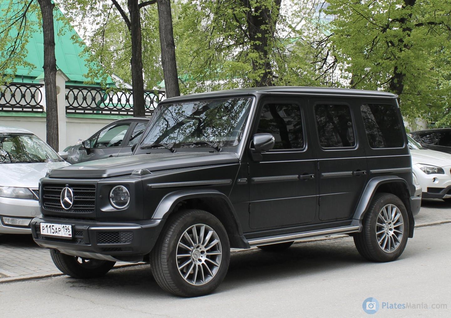 Автомобиль госномер Р115АР196