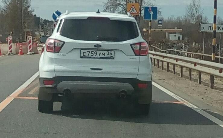 Автомобиль госномер Е759УМ35