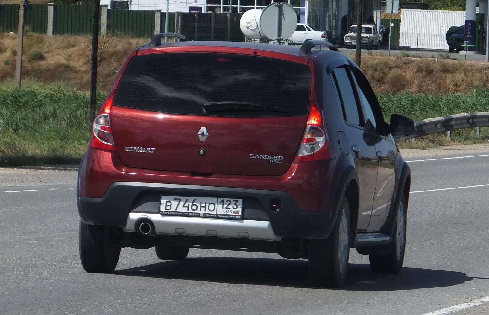 Автомобиль госномер В746НО123