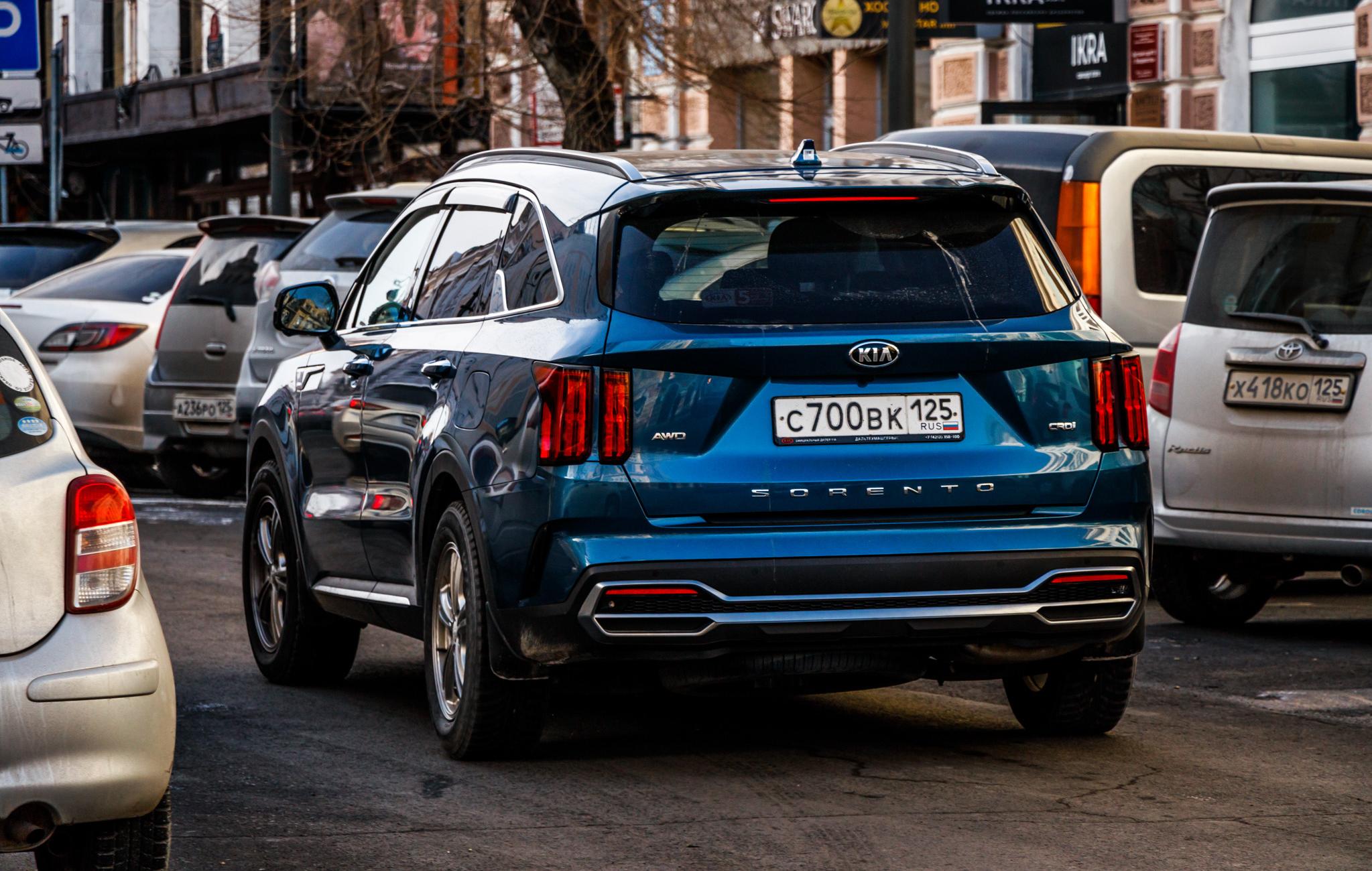 Автомобиль госномер С700ВК125