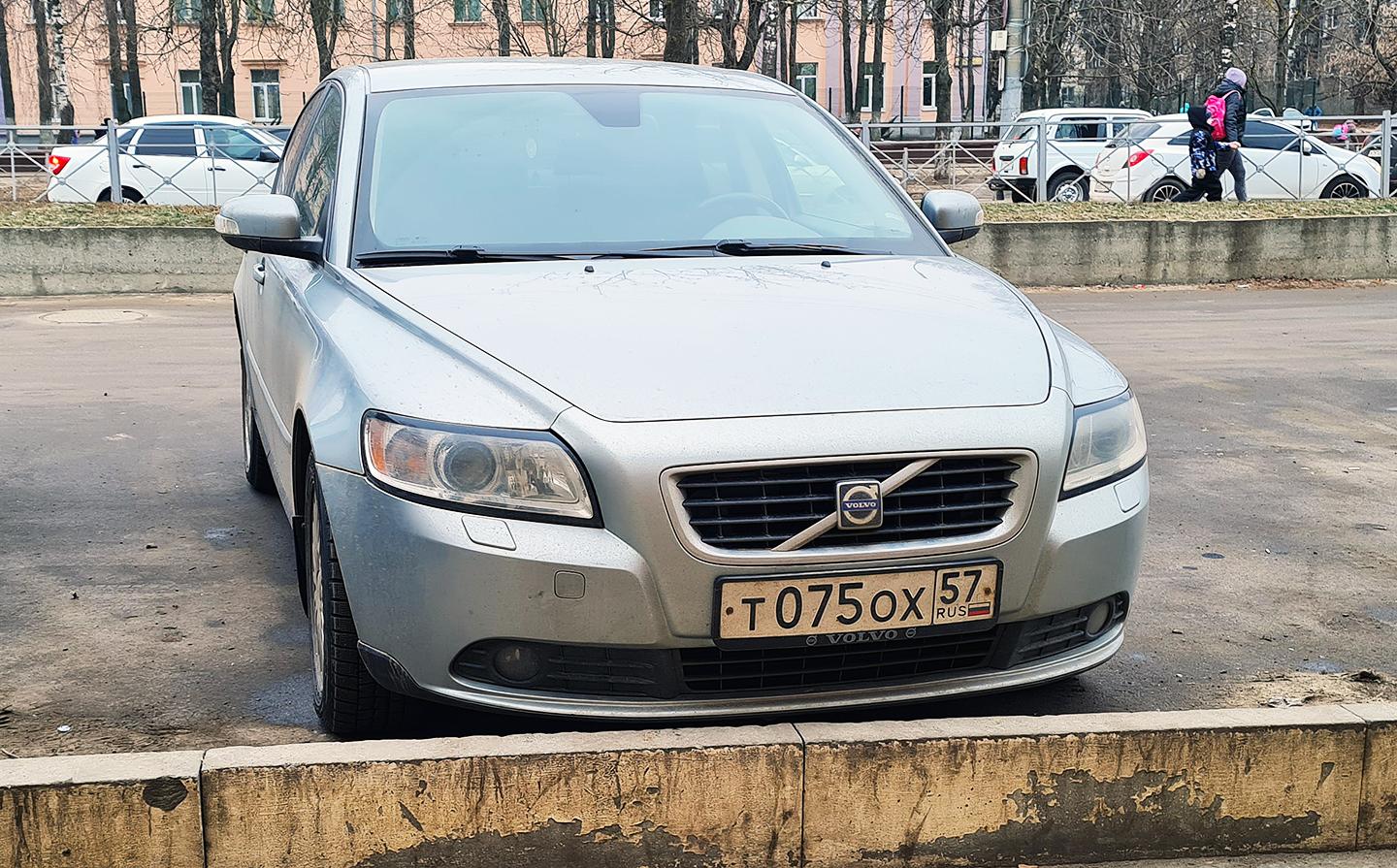 Автомобиль госномер Т075ОХ57