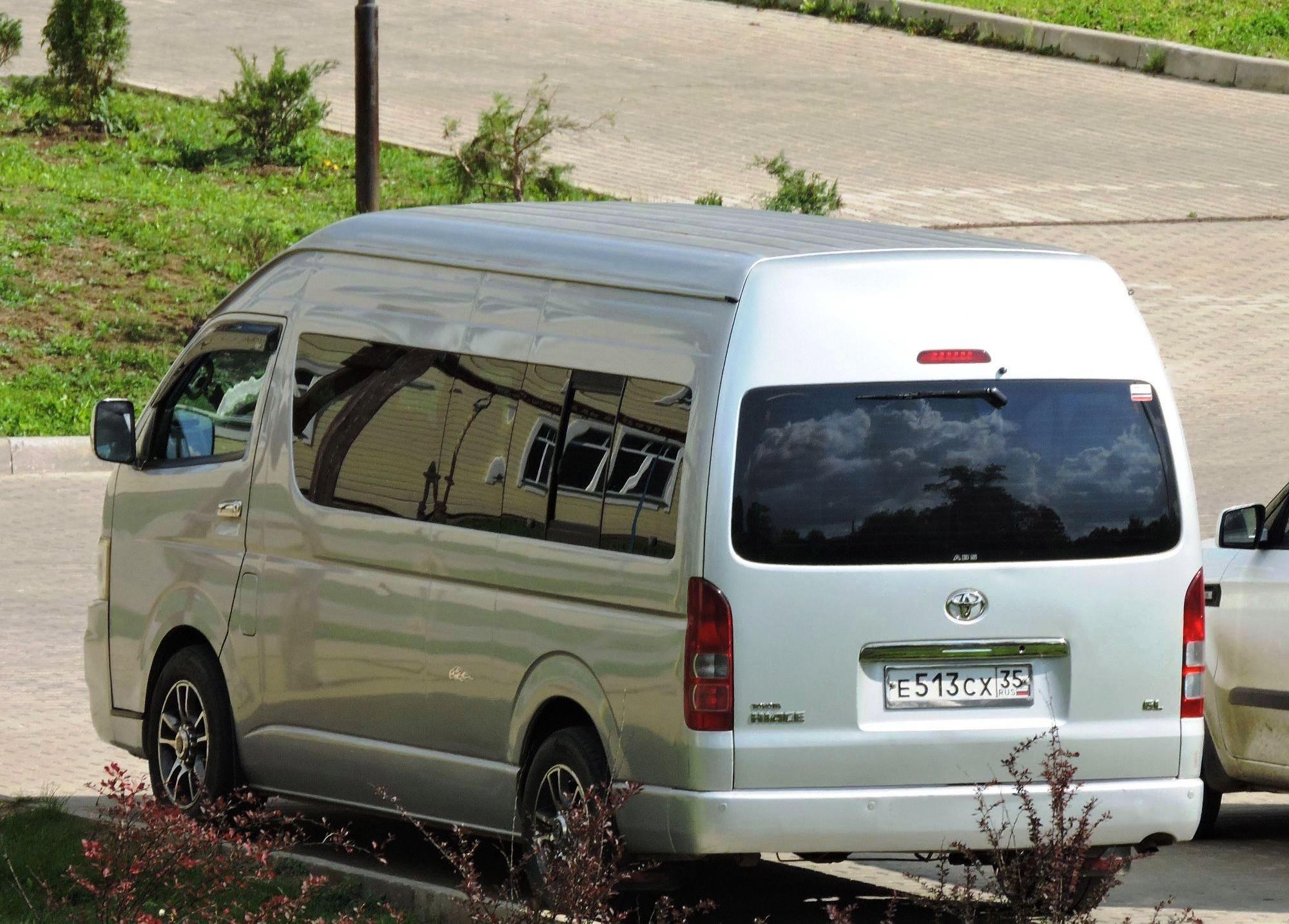 Автомобиль госномер Е513СХ35