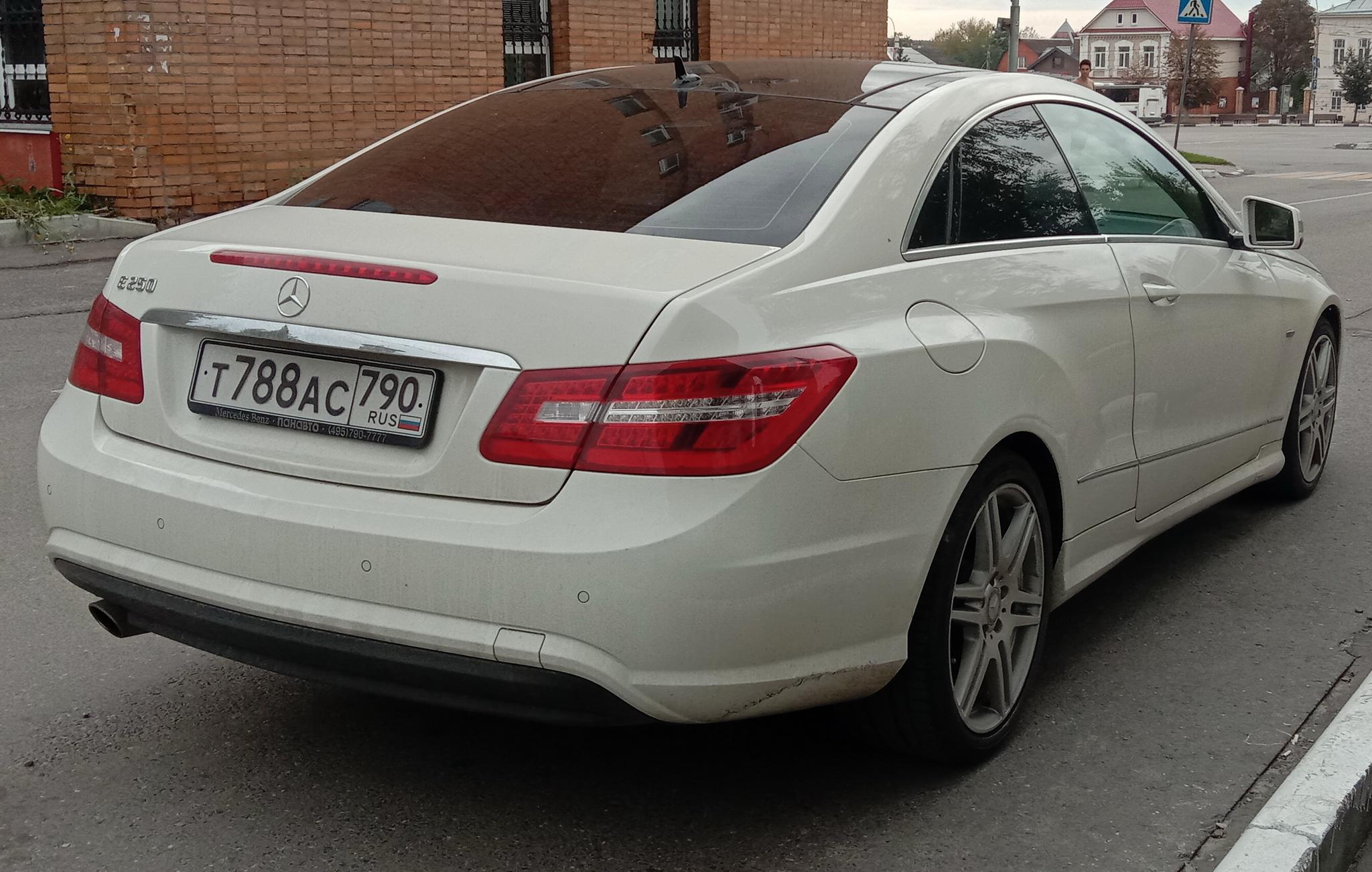 Автомобиль госномер Т788АС790