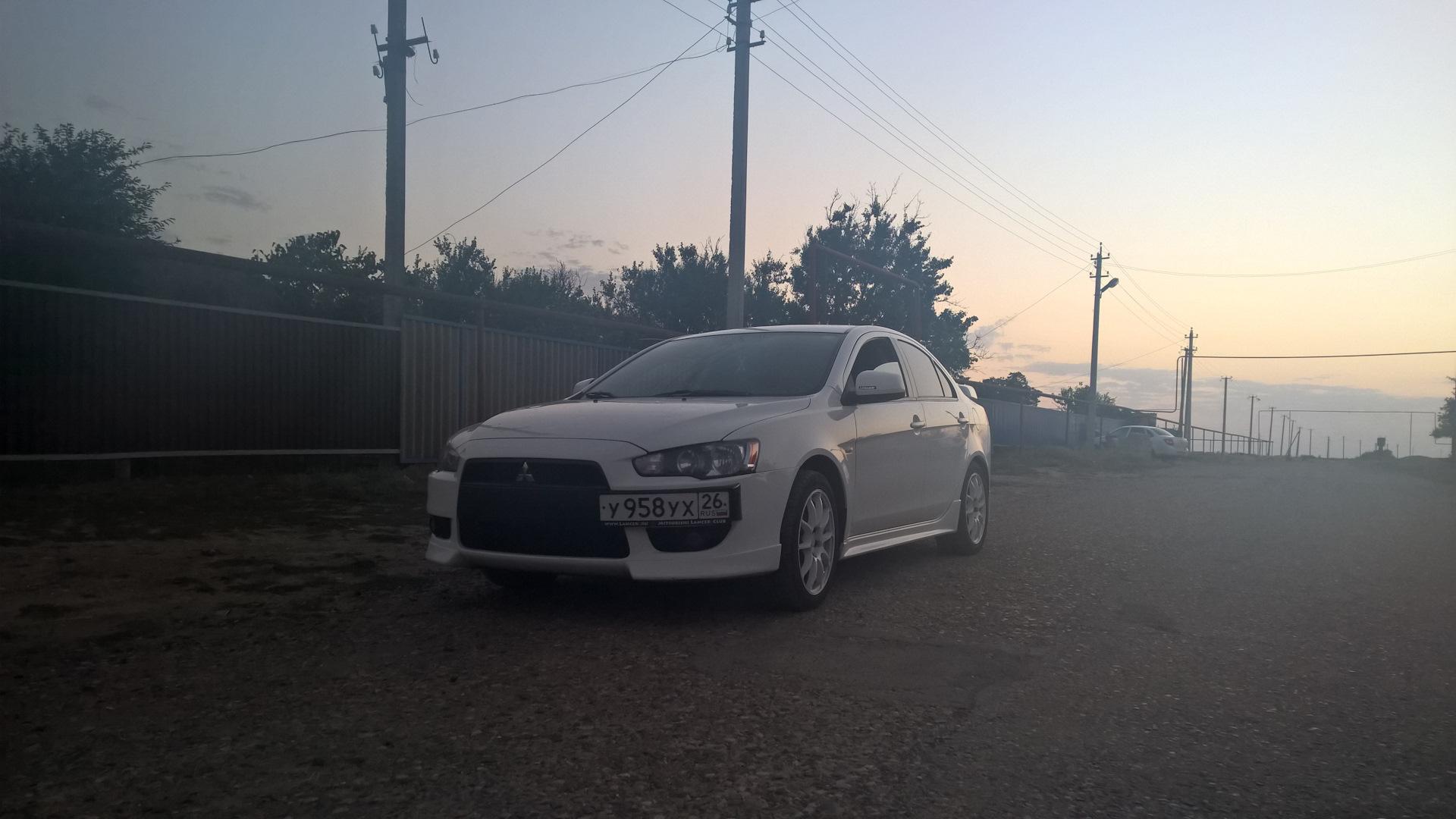 Автомобиль госномер У958УХ26