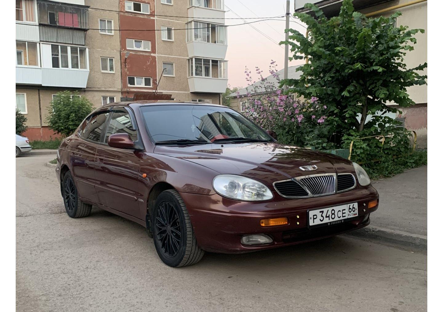 Автомобиль госномер Р348СЕ66