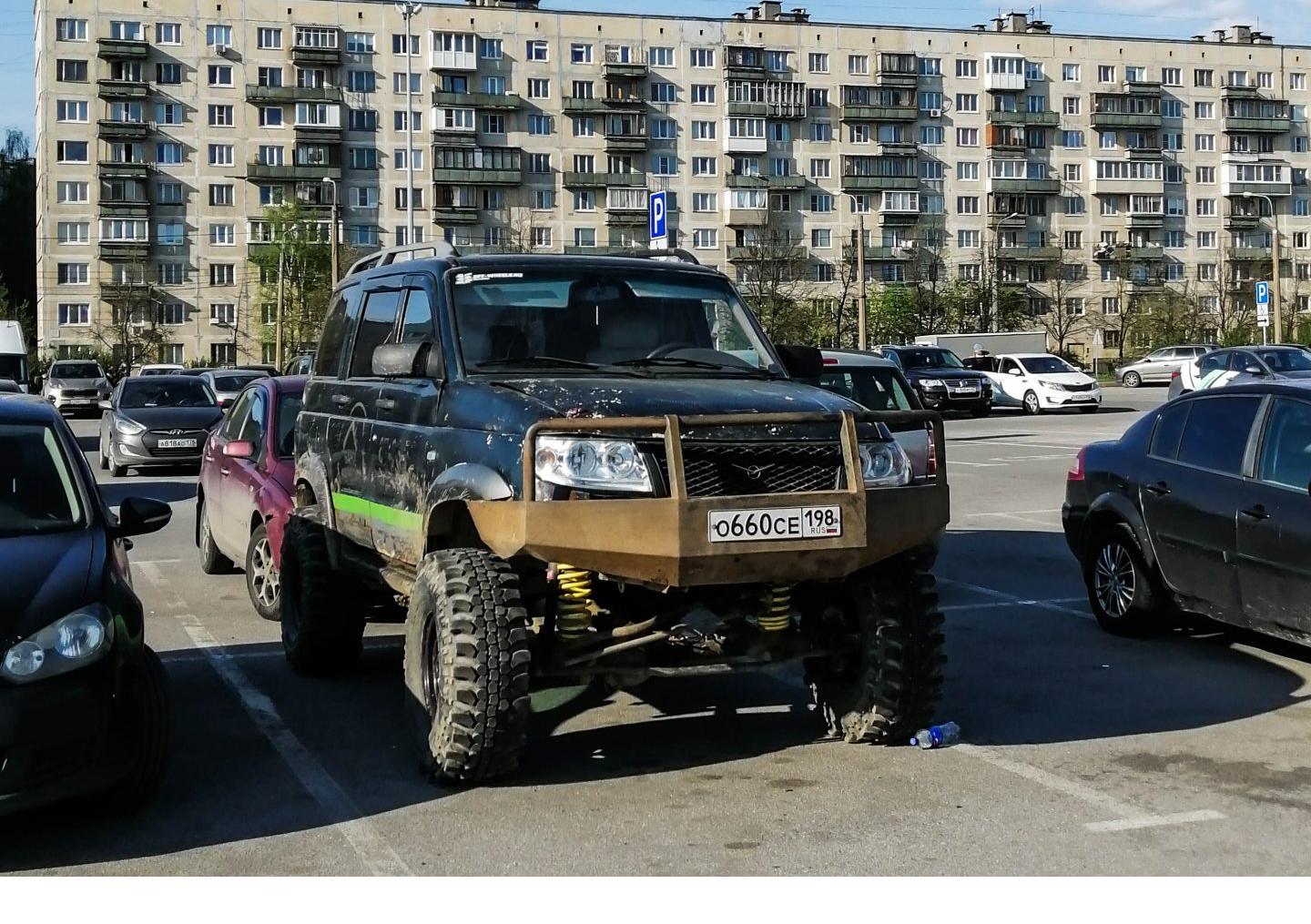Автомобиль госномер О660СЕ198