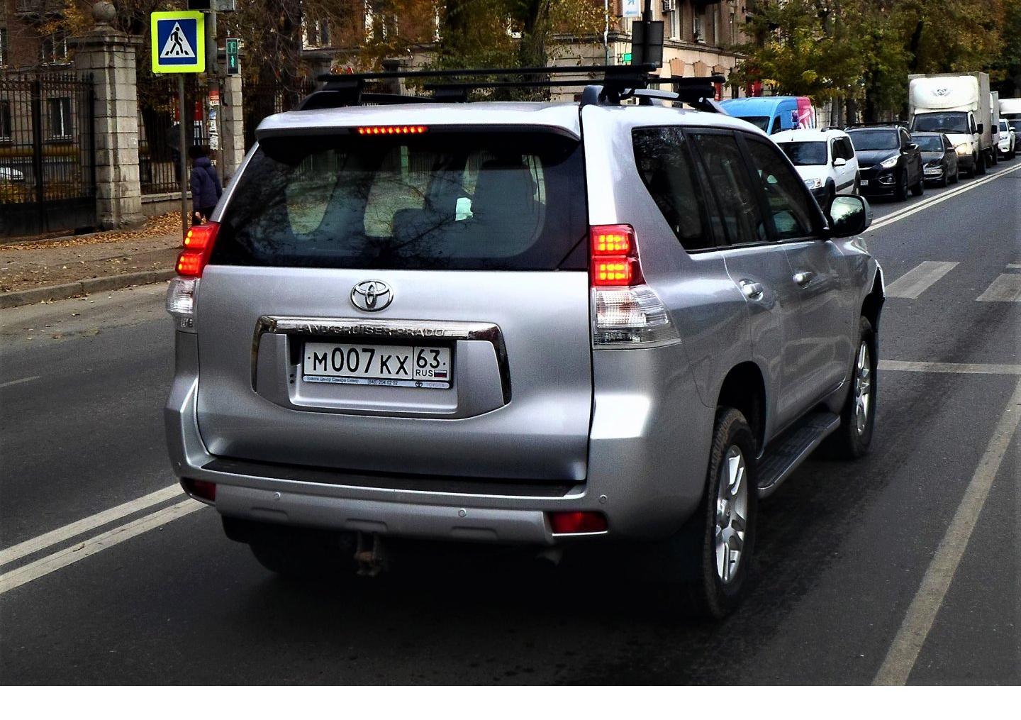 Автомобиль госномер М007КХ63