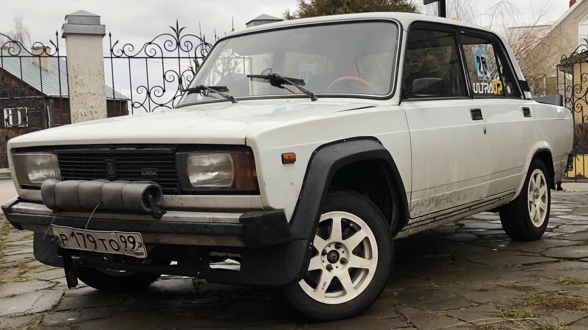 Автомобиль госномер Р179ТО99