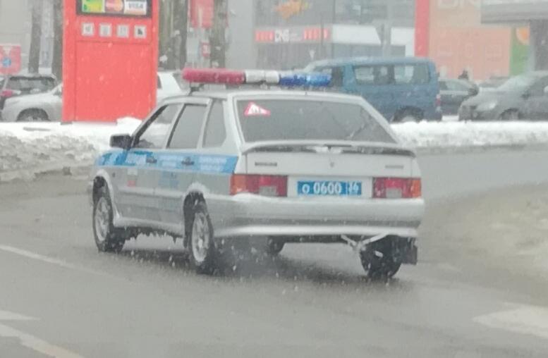 Автомобиль госномер О060036